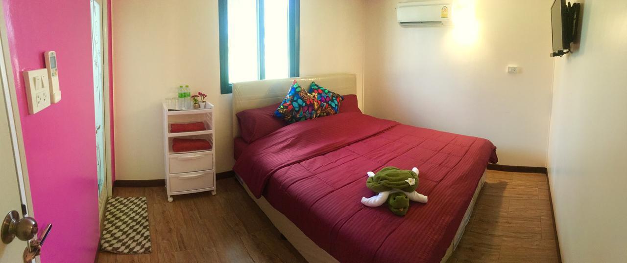 4 Seasons Mini House Hotel Nakhon Si Thammarat Buitenkant foto