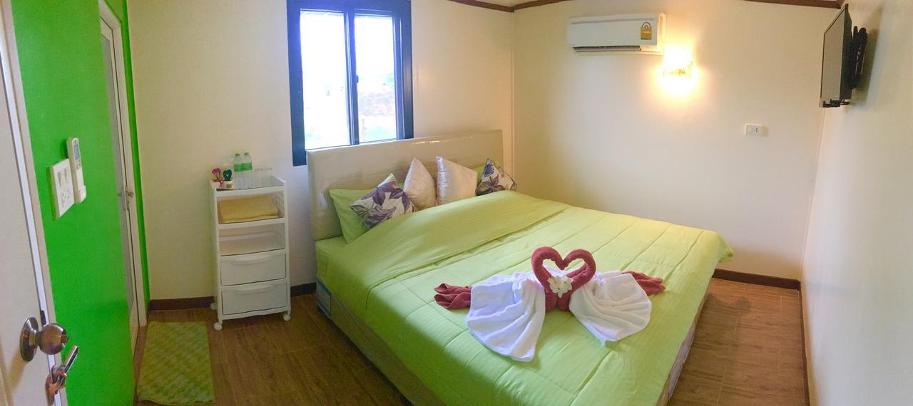 4 Seasons Mini House Hotel Nakhon Si Thammarat Kamer foto