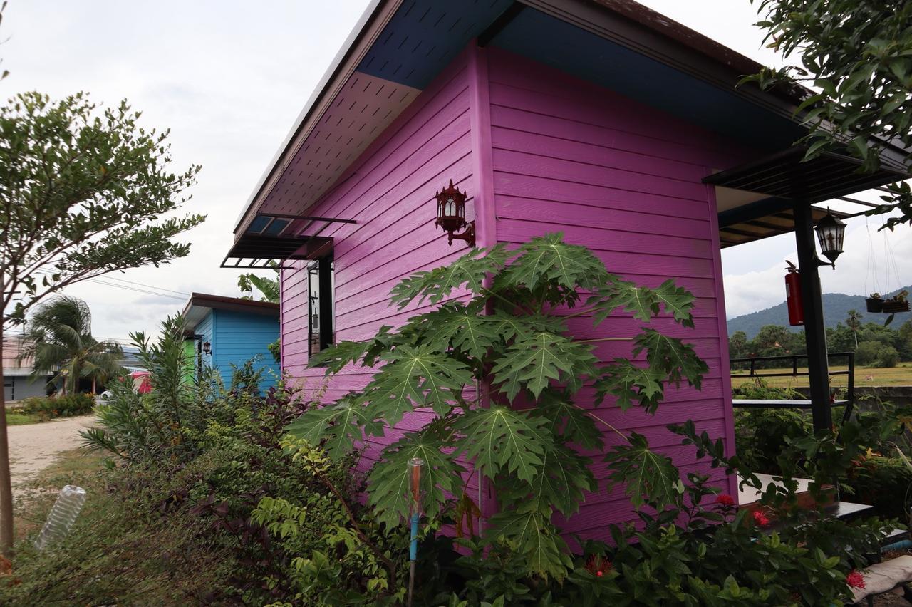 4 Seasons Mini House Hotel Nakhon Si Thammarat Buitenkant foto